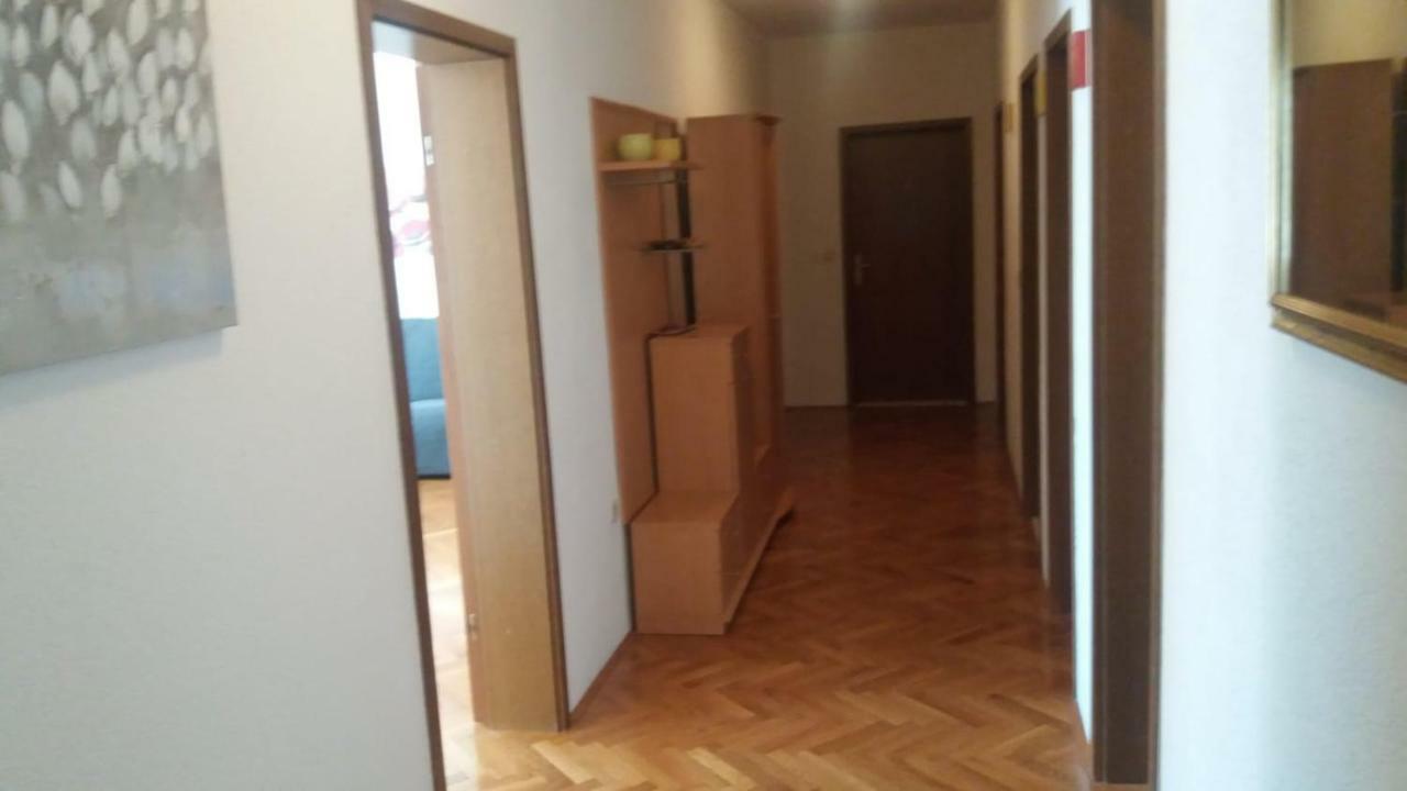 Apartman Teklic Kaštela エクステリア 写真
